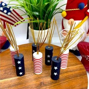 New Set of 8 Mini Wood 4th of July Stars Stripes Red White Blue Firecrackers